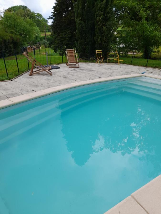 Hotel L'écurie à Saint-Germain-lès-Arlay Extérieur photo