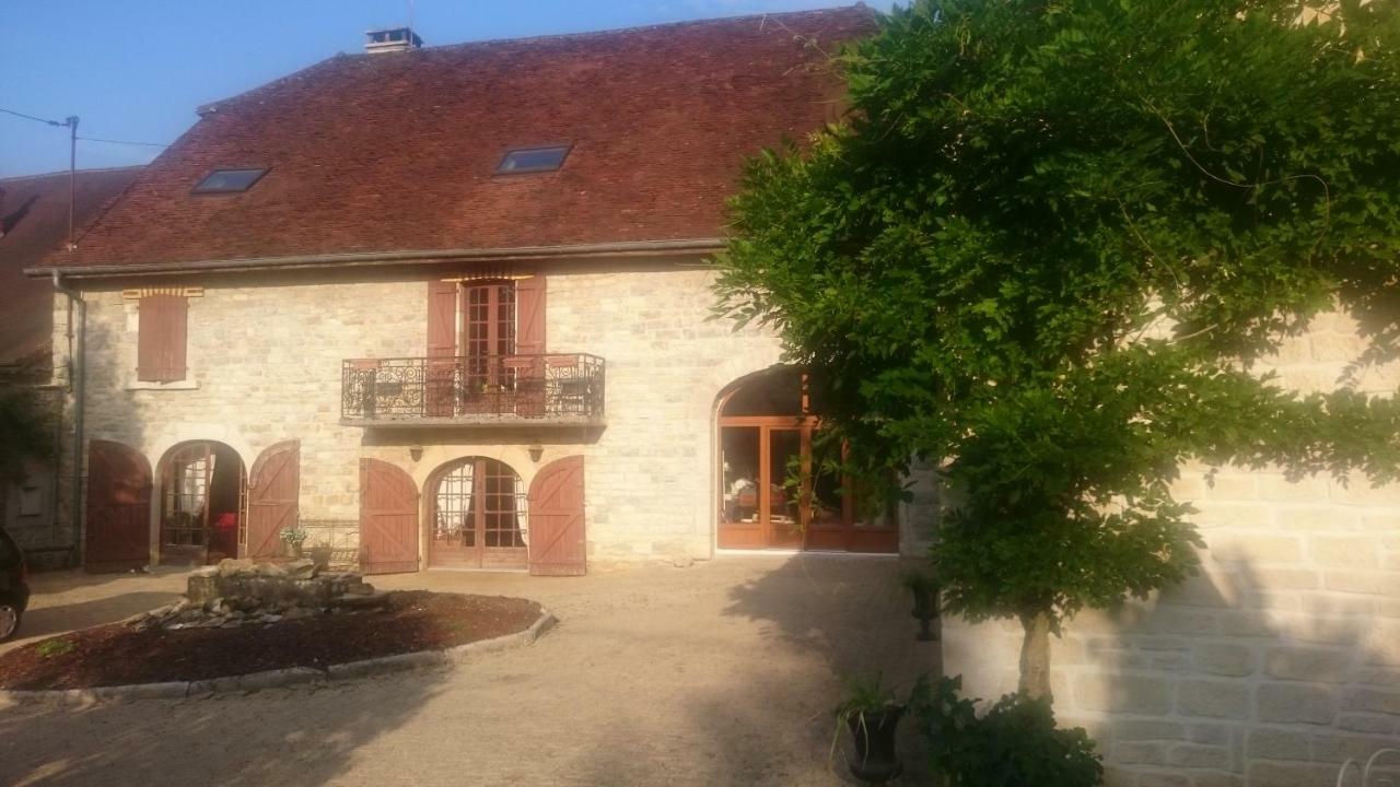 Hotel L'écurie à Saint-Germain-lès-Arlay Extérieur photo
