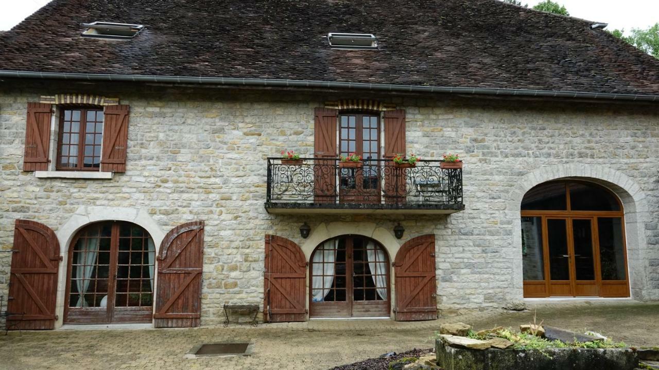 Hotel L'écurie à Saint-Germain-lès-Arlay Extérieur photo