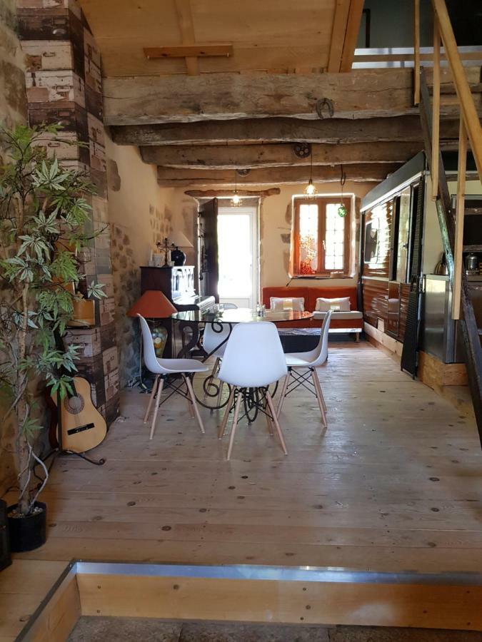 Hotel L'écurie à Saint-Germain-lès-Arlay Extérieur photo